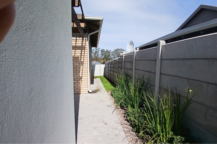 3 Bedroom Property for Sale in Mooikloof Country Estate Western Cape